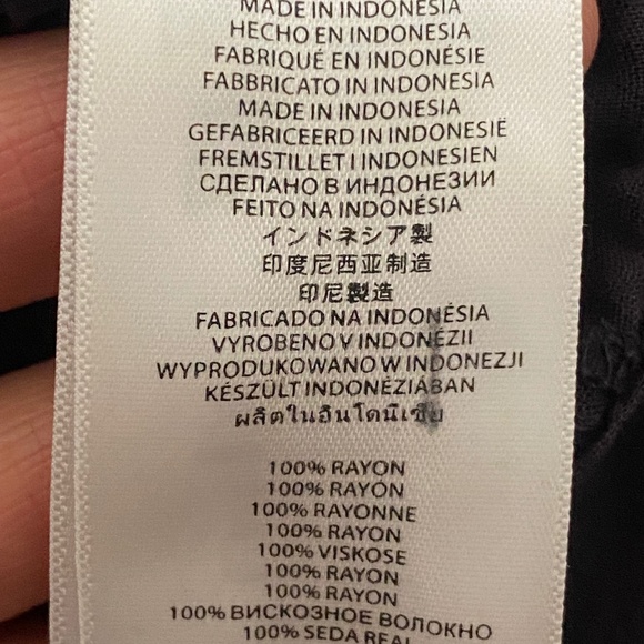 Michael Kors navy blue rayon lightweight zippered jogger pant. Sz.8 - Picture 11 of 15